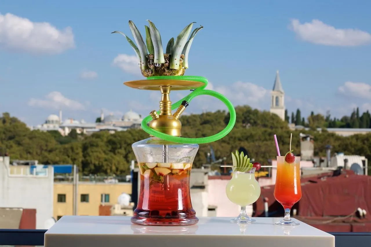 Glamour Hotel Istanbul Sirkeci 4*,